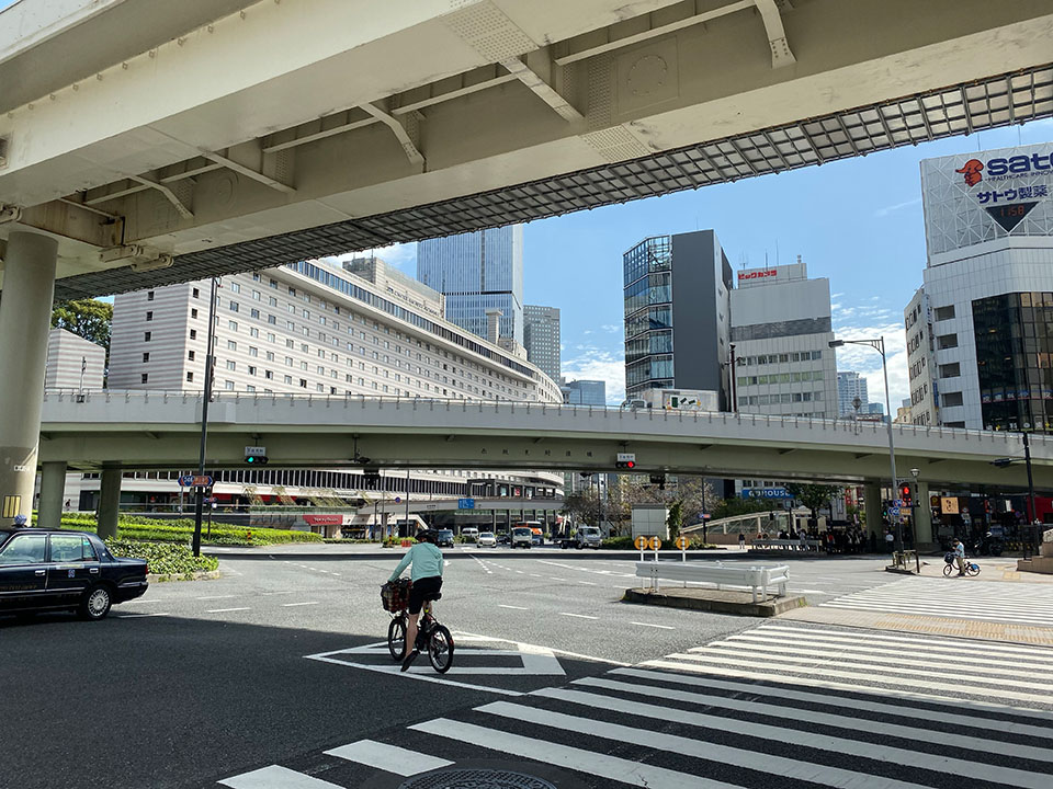 赤坂見附交差点